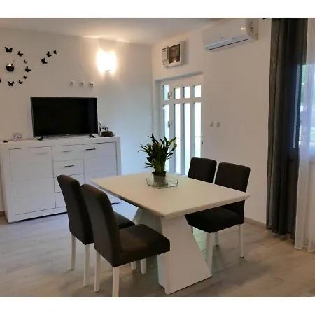 Apartment Ivano Vodice Exterior photo